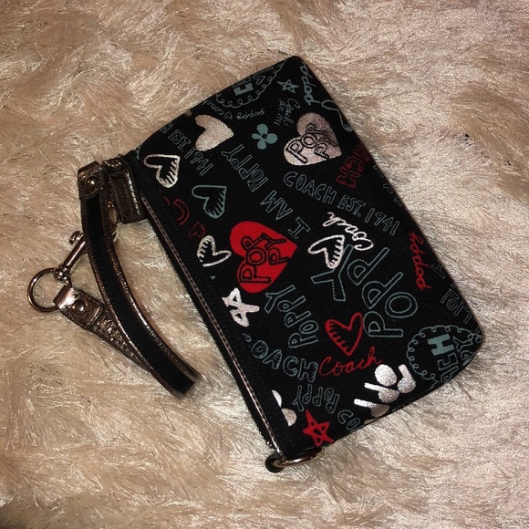 Coach poppy wristlet - Picture 6 of 6